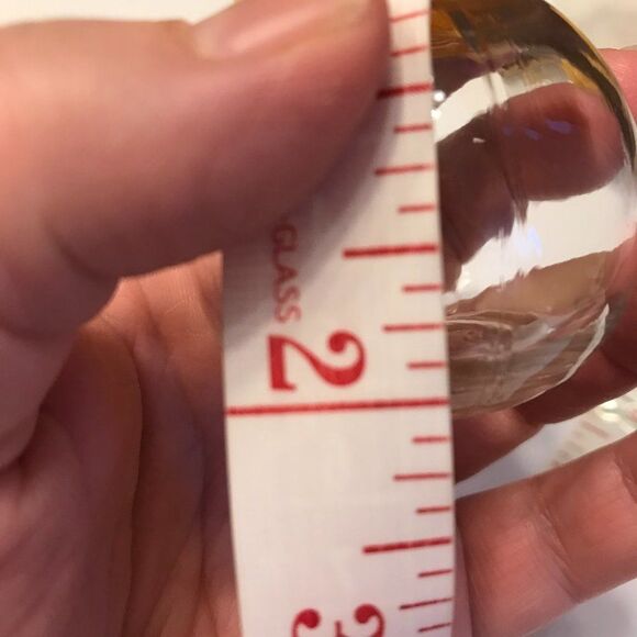 Small Clear Glass Round Yellow Plastic Lidded Salt and Pepper Shakers - Picture 6 of 7